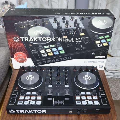 Native instruments traktor - instruments,